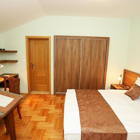 Apartments Ivana - Iva Zadar Ngoại thất bức ảnh