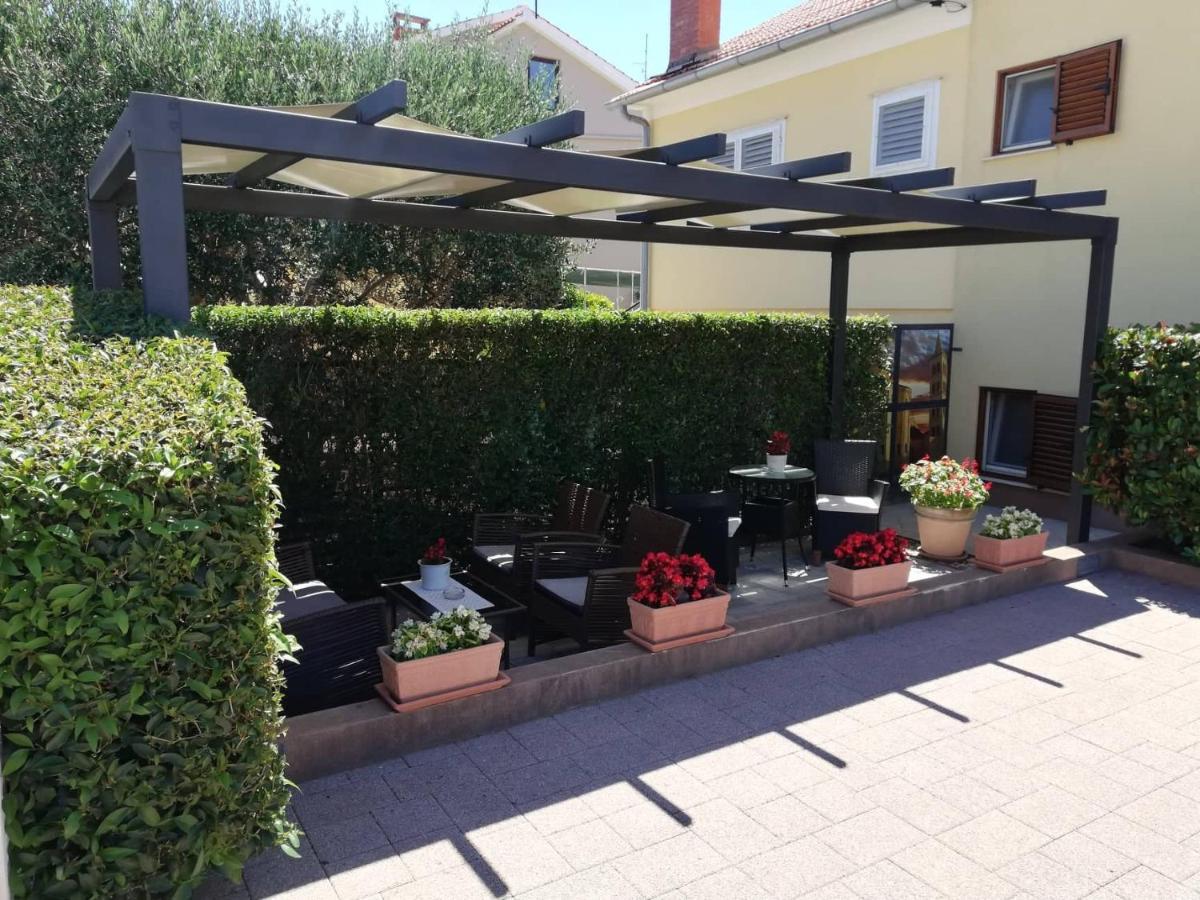 Apartments Ivana - Iva Zadar Ngoại thất bức ảnh
