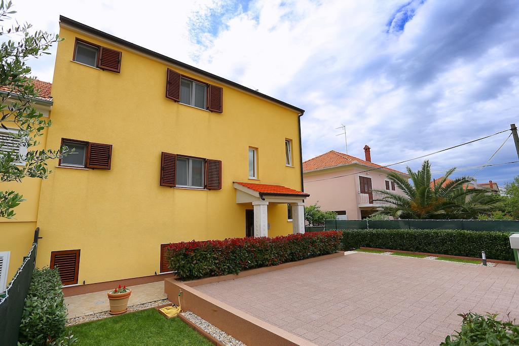 Apartments Ivana - Iva Zadar Ngoại thất bức ảnh