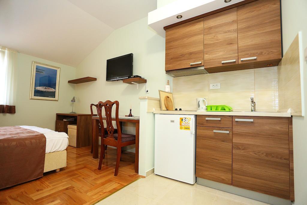 Apartments Ivana - Iva Zadar Ngoại thất bức ảnh