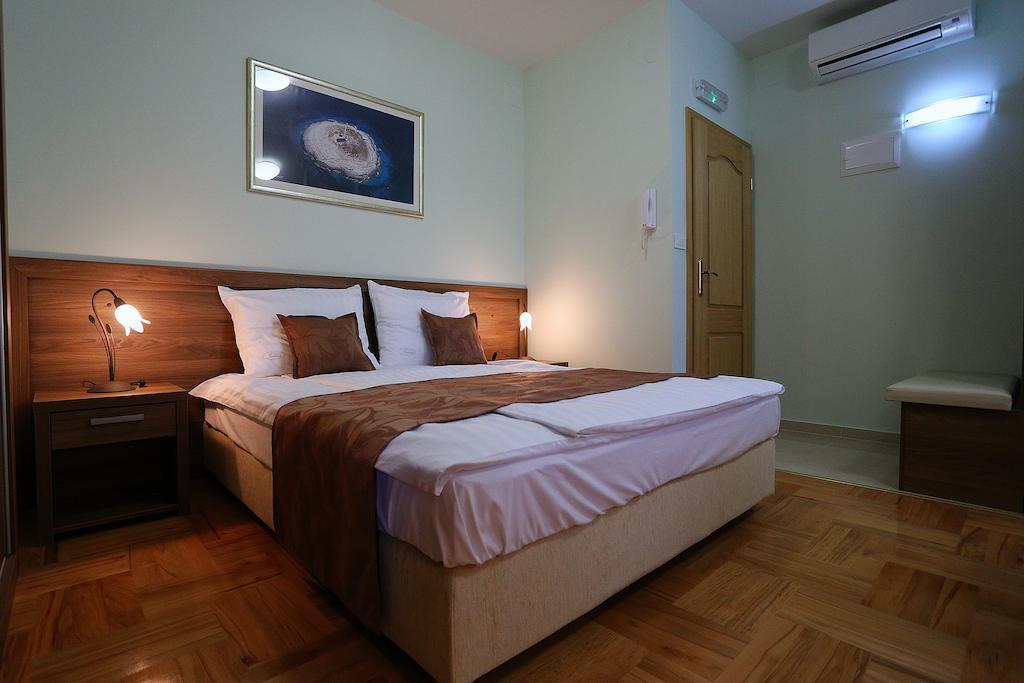 Apartments Ivana - Iva Zadar Phòng bức ảnh