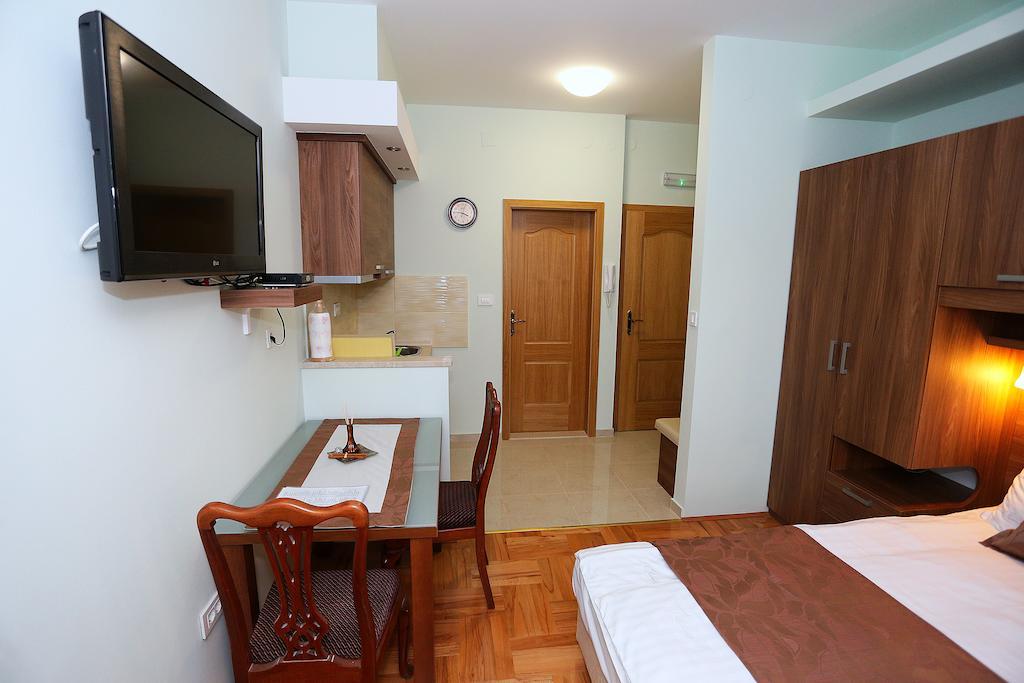 Apartments Ivana - Iva Zadar Ngoại thất bức ảnh