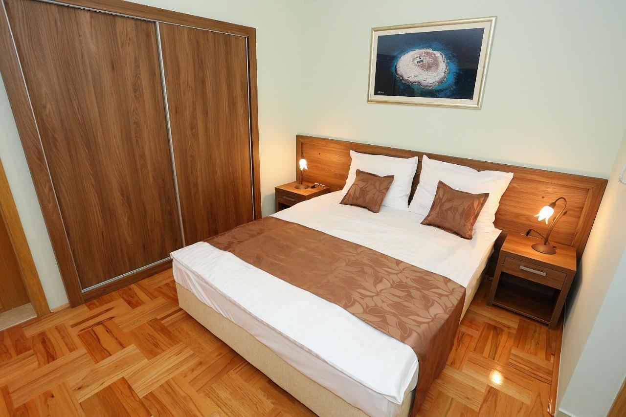 Apartments Ivana - Iva Zadar Ngoại thất bức ảnh
